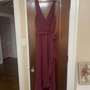 David’s bridal bridesmaid dress size 10 color wine